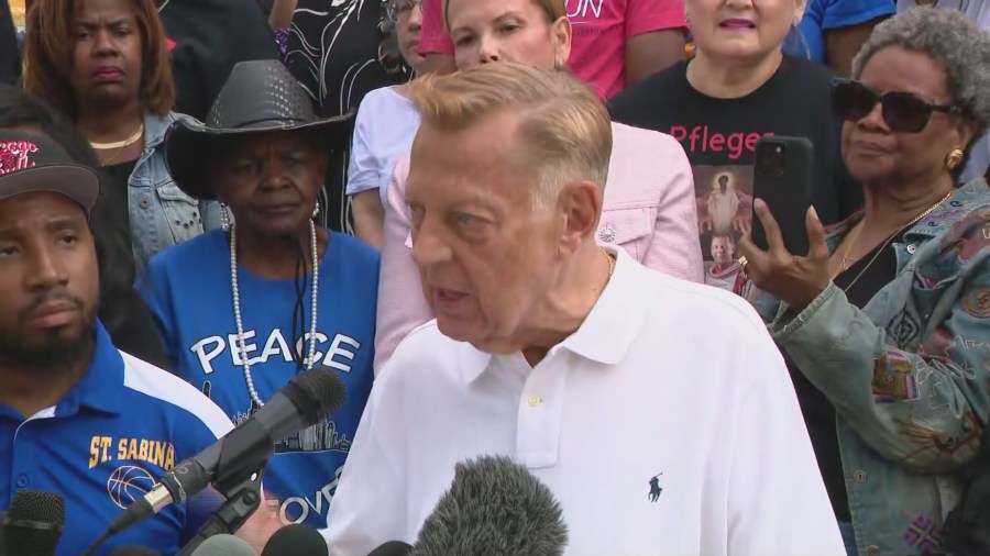 Father Pfleger speaks out at St. Sabina after being reinstated