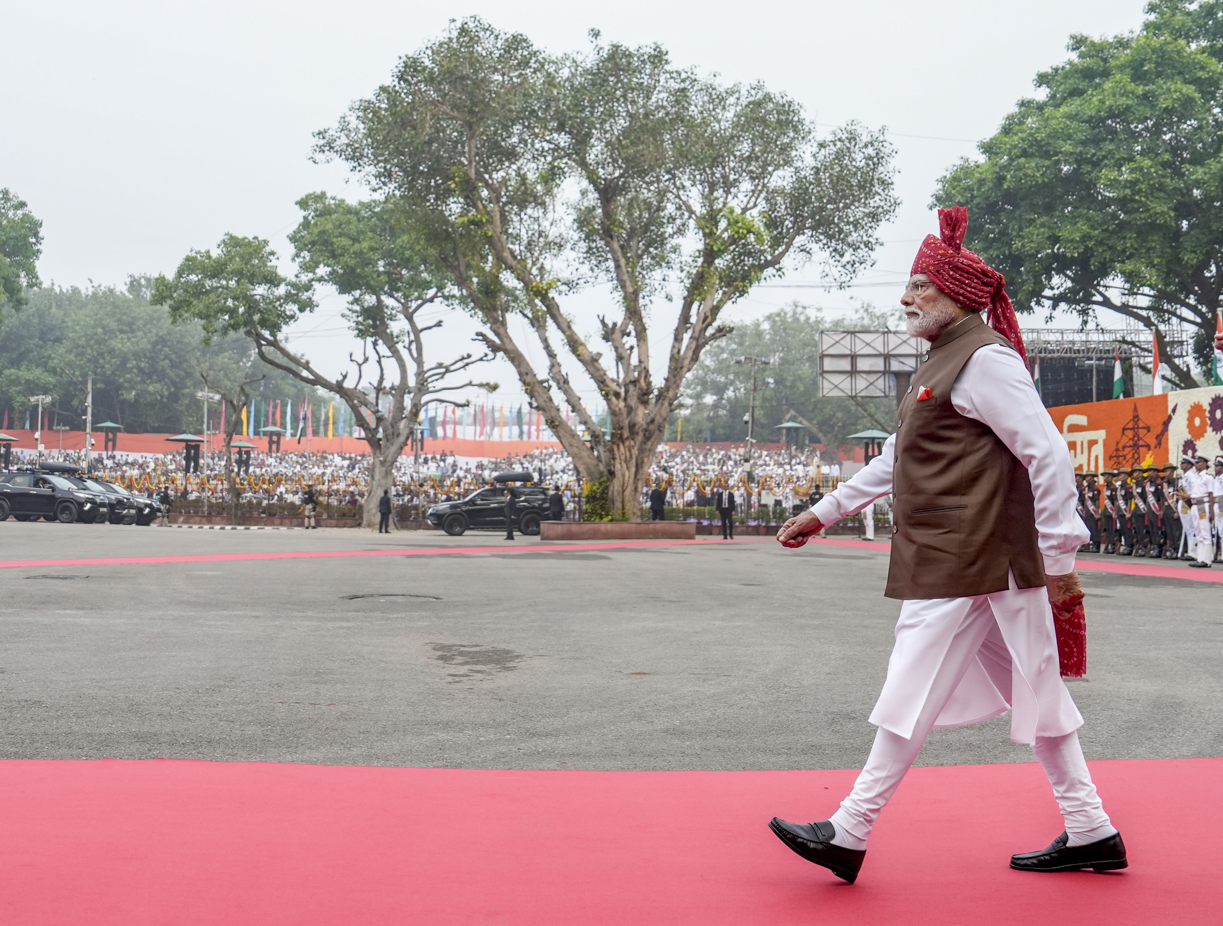 Modi sets target of 6 crore 'Lakhpati Didis', lauds women for transforming rural economy