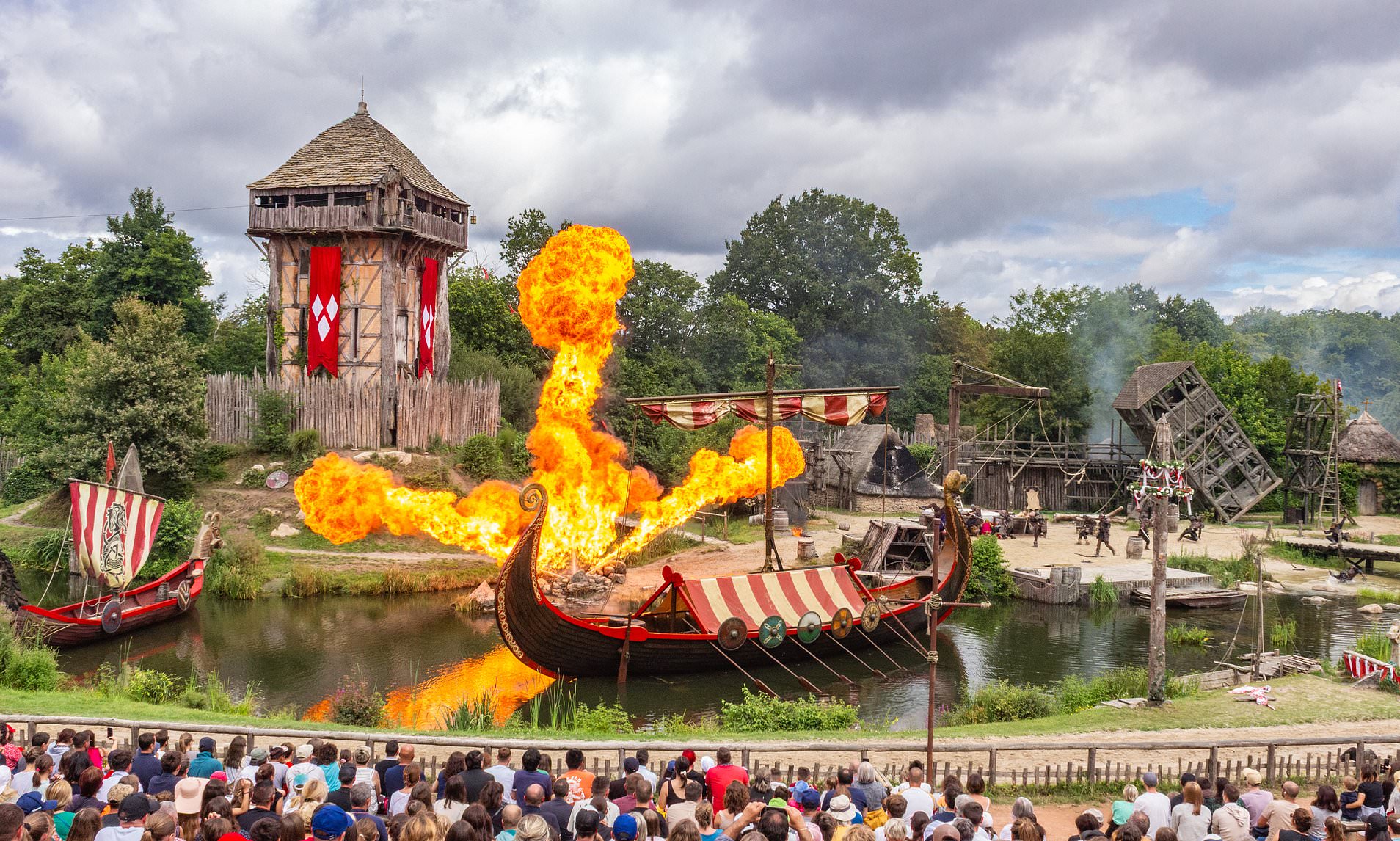 The new £600m theme park for kids in Cotswolds said to have links to Putin and deadly regime
