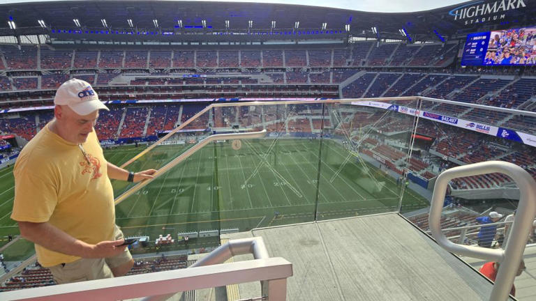 The Buffalo Bills’ new stadium has some seats with obstructed views ...