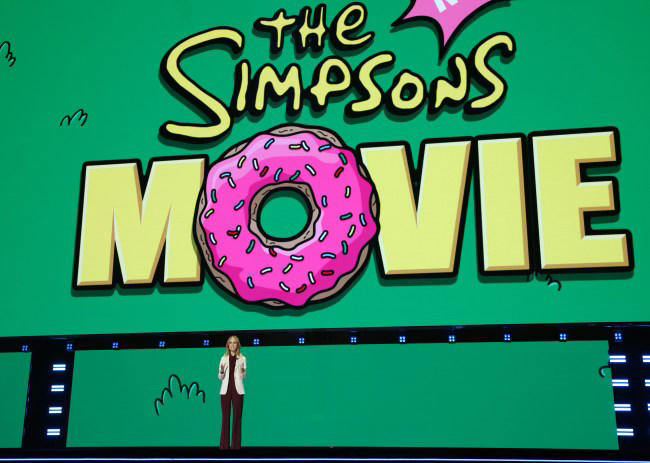 here-s-the-sketchy-first-look-at-the-new-simpsons-movie