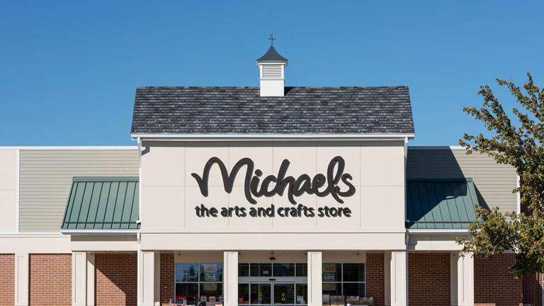 Michaels' fine art month brings major savings on art supplies