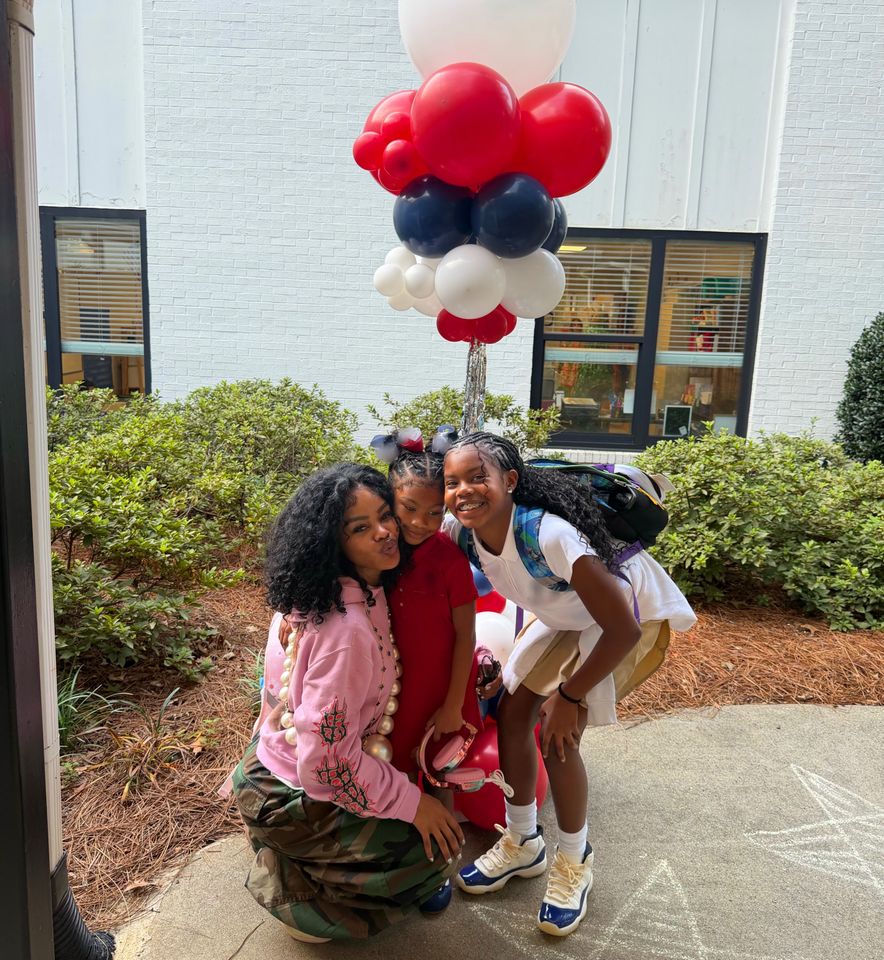 teyana-taylor-poses-with-lookalike-daughters-as-she-reunites-with-ex