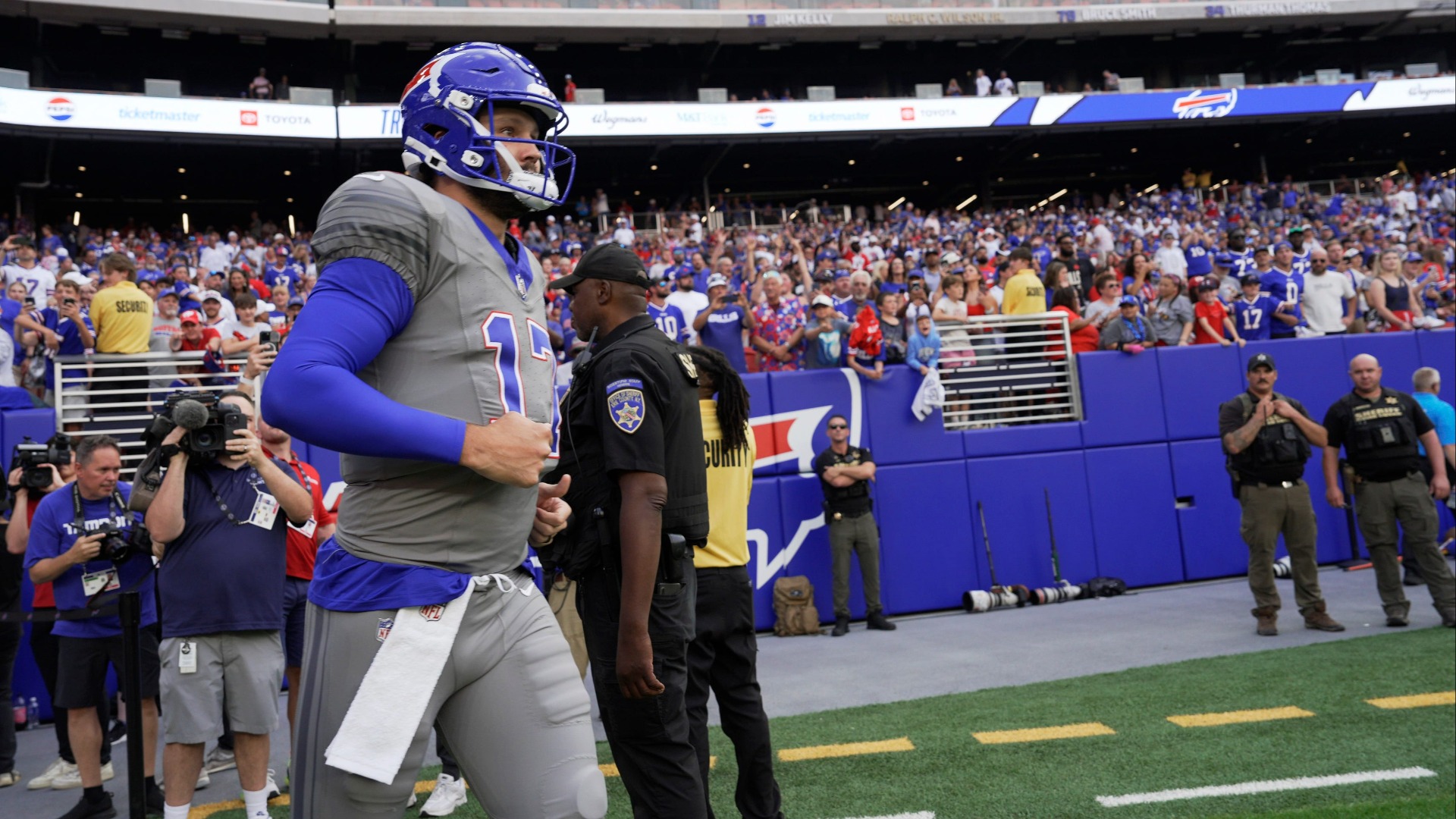Impact of technology on NFL quarterback development