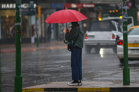 Se viene un diluvio histórico con 72 horas de fuertes tormentas: se esperan lluvias intensas, caída de granizo y ráfagas de viento,