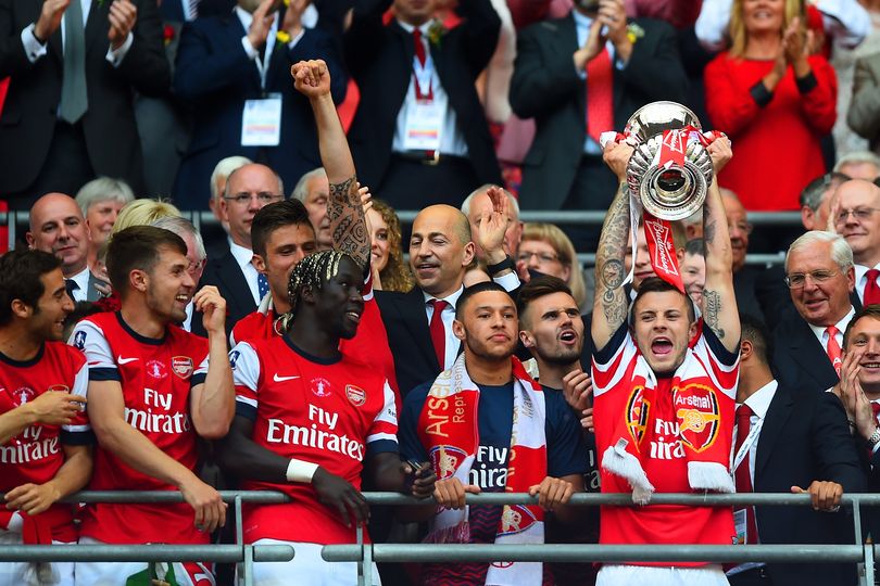 ex-arsenal-star-who-suffered-behind-the-scenes-emotionally-retires-as