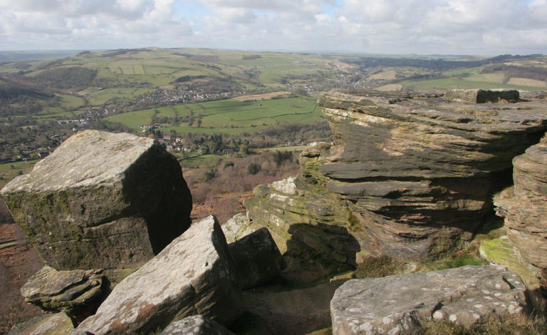 amazing-places-across-derbyshire-and-the-peak-district-you-need-to