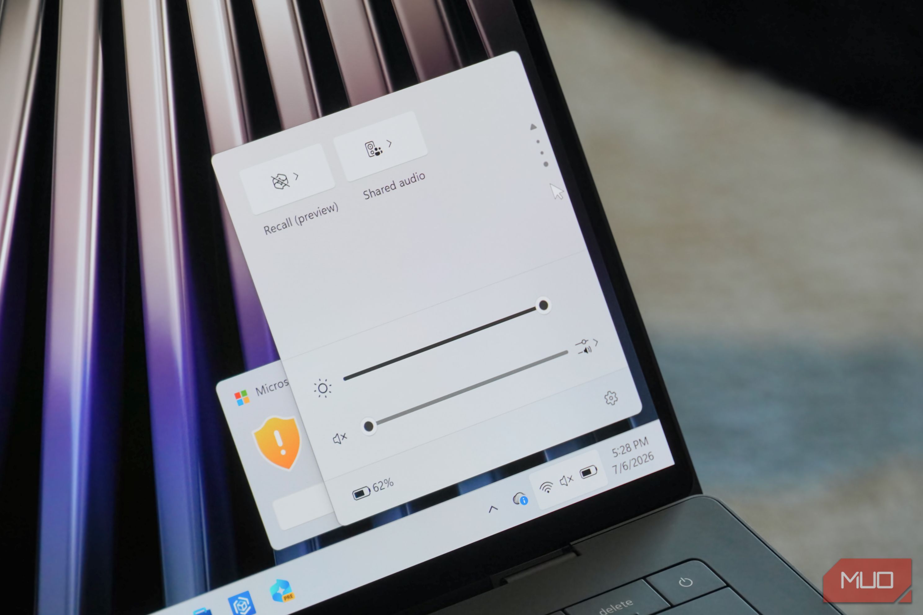 After years of user complaints, Microsoft is finally restoring Windows ...