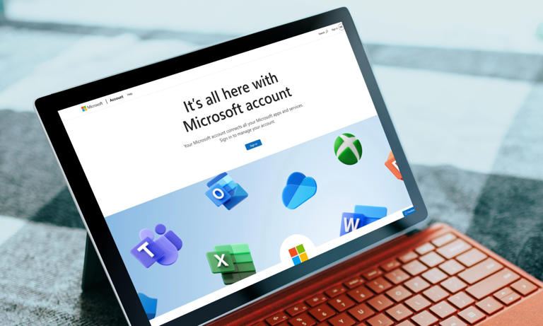 Microsoft wants you to ditch SMS passwords as AI makes phishing harder ...