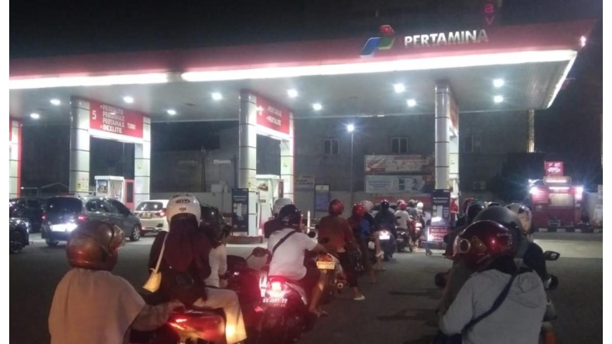Harga BBM 12 Oktober 2026, warga Klaten lebih pilih isi full tank ...