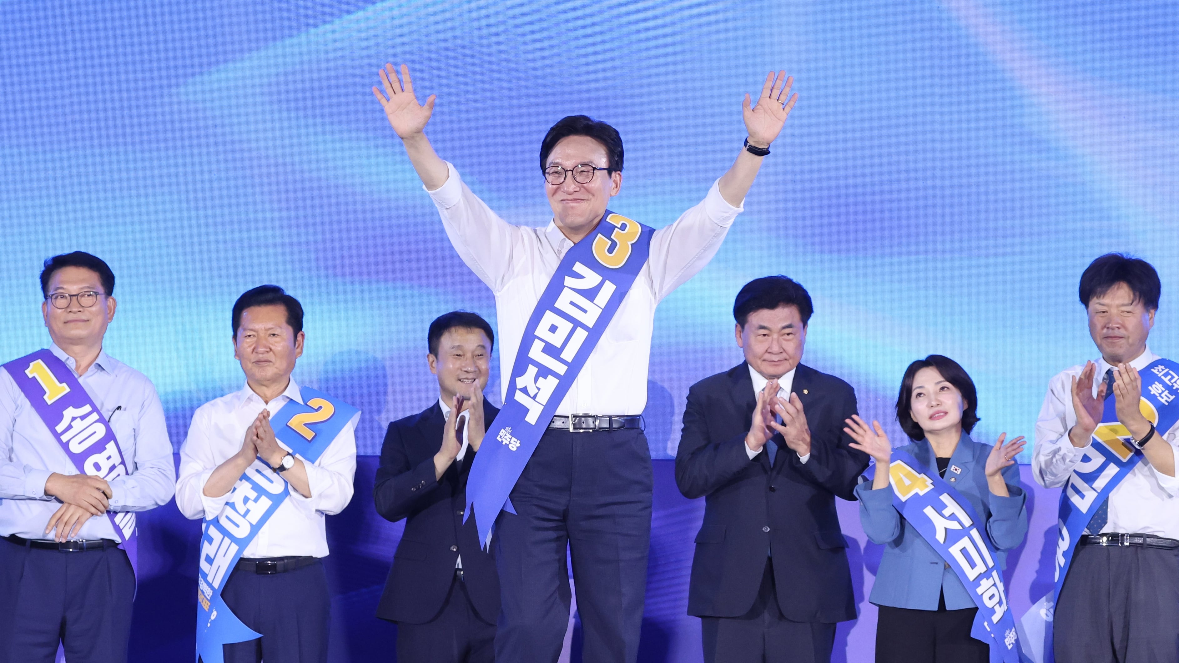 Kim Min-seok, Jung Chung-rae edge toward Democratic Party leadership