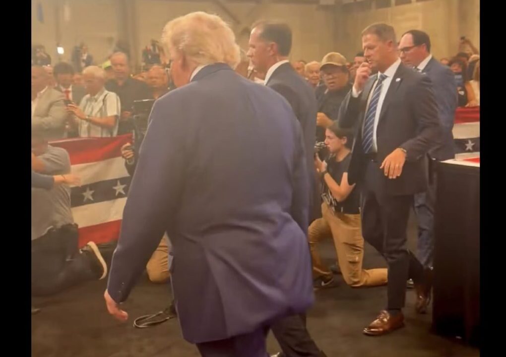 ‘What is Going on With Trump’s Rear?’ Viral Clip Sparks Speculation and Mockery from Left-Wing Pundits