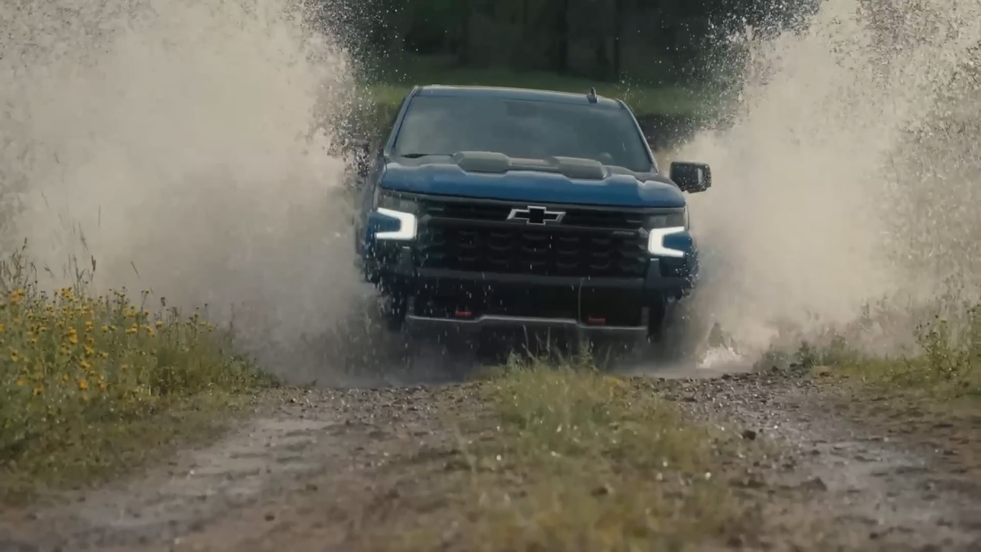 Chevrolet Silverado ZR2 makes a strong off-road case