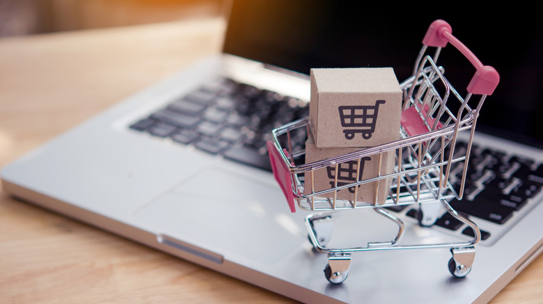 7 essential apps for tracking discounts on tech