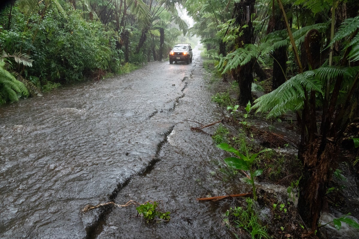 Hurricane Lala leaves one dead as 'enormous storm' hits Hawaii
