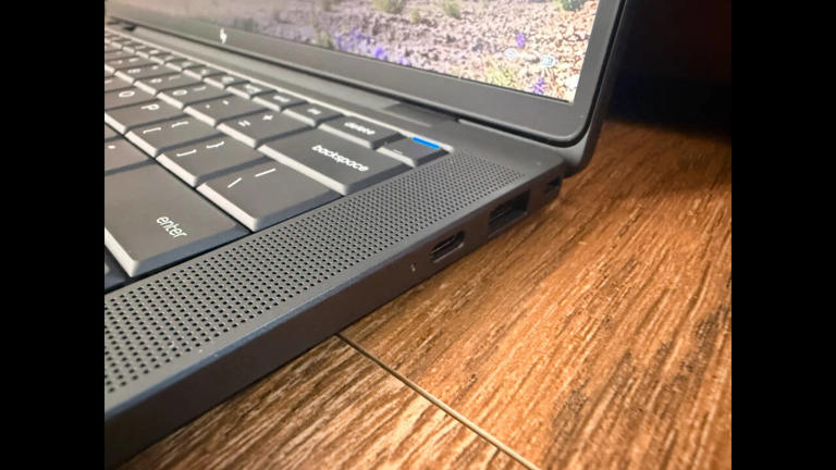 HP EliteBook X G2I notebook next gen AI PC review: Powerful AI laptop ...