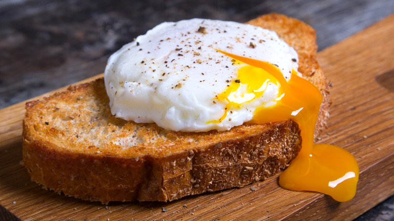 11 ways celebrity chefs elevate their poached eggs