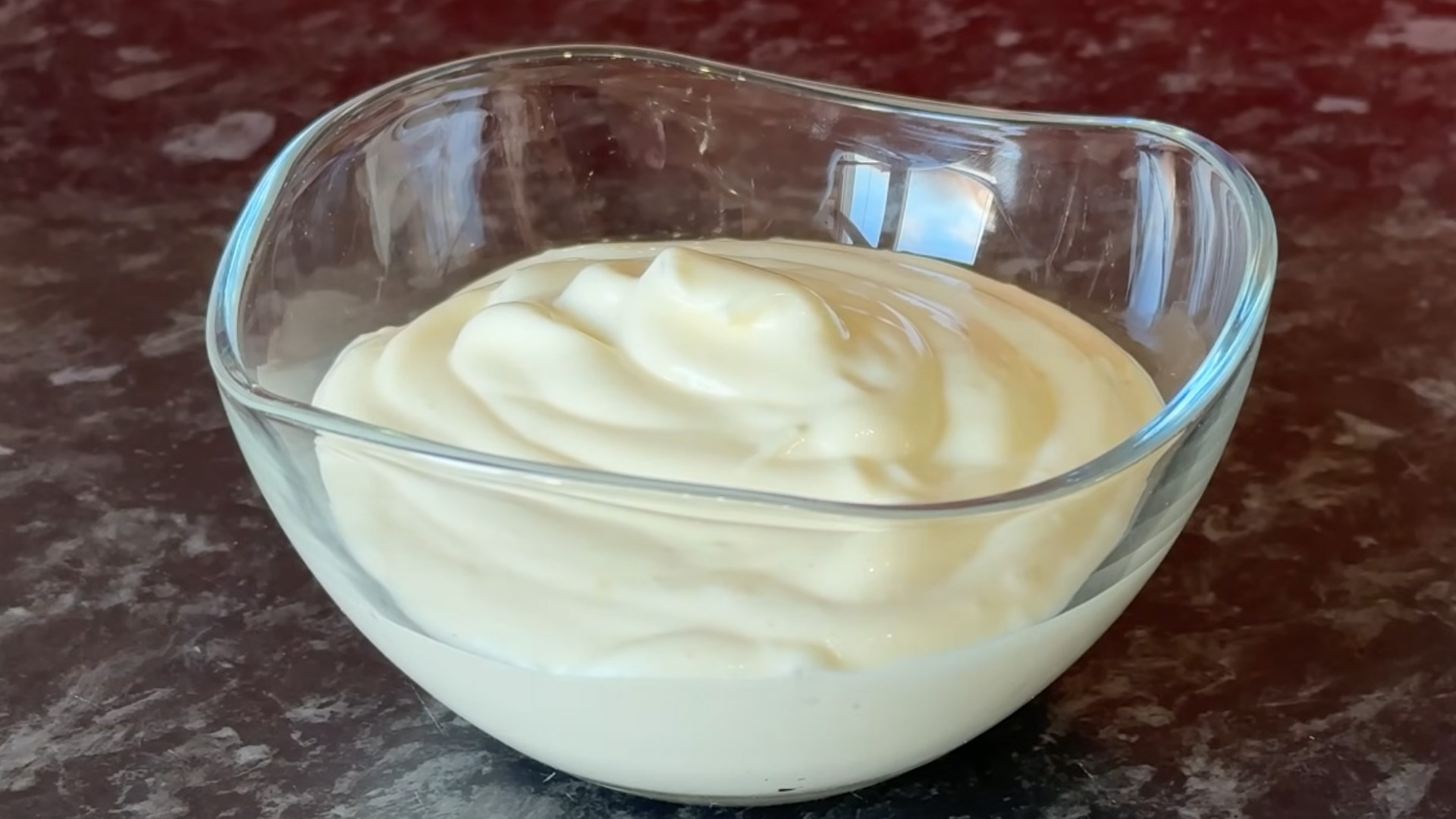 Real mayonnaise made in one minute
