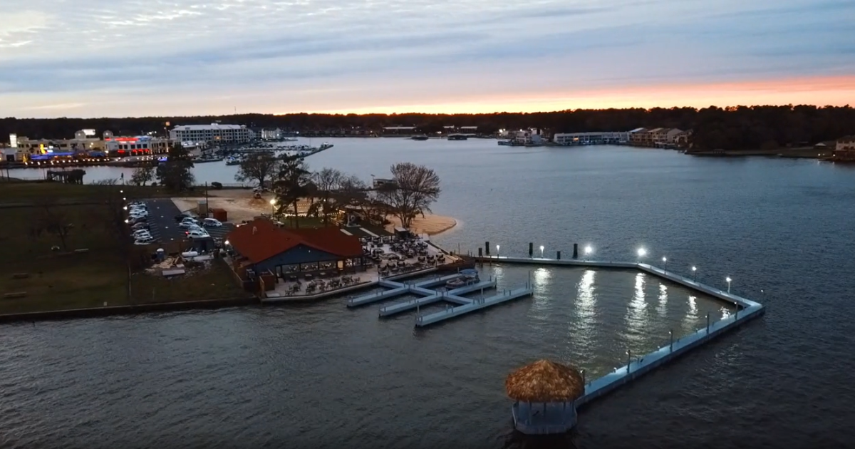 This waterfront restaurant in Texas is a local secret