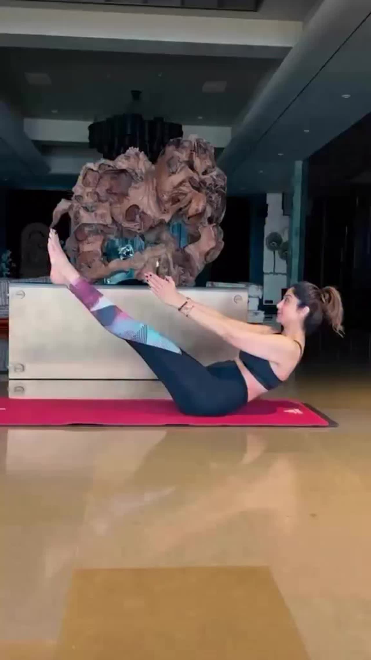 Shilpa Shetty raises the bar with a challenging yoga flow, blending ...