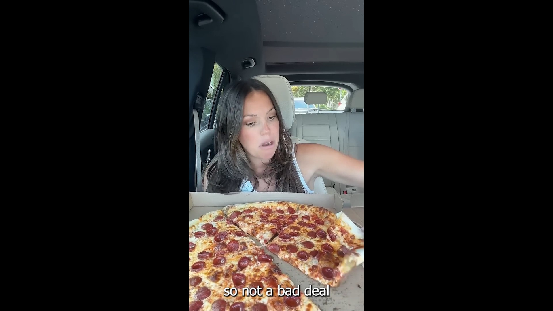 Fast food mukbang compilation: Whole Foods pizza, Applebee’s wonton ...