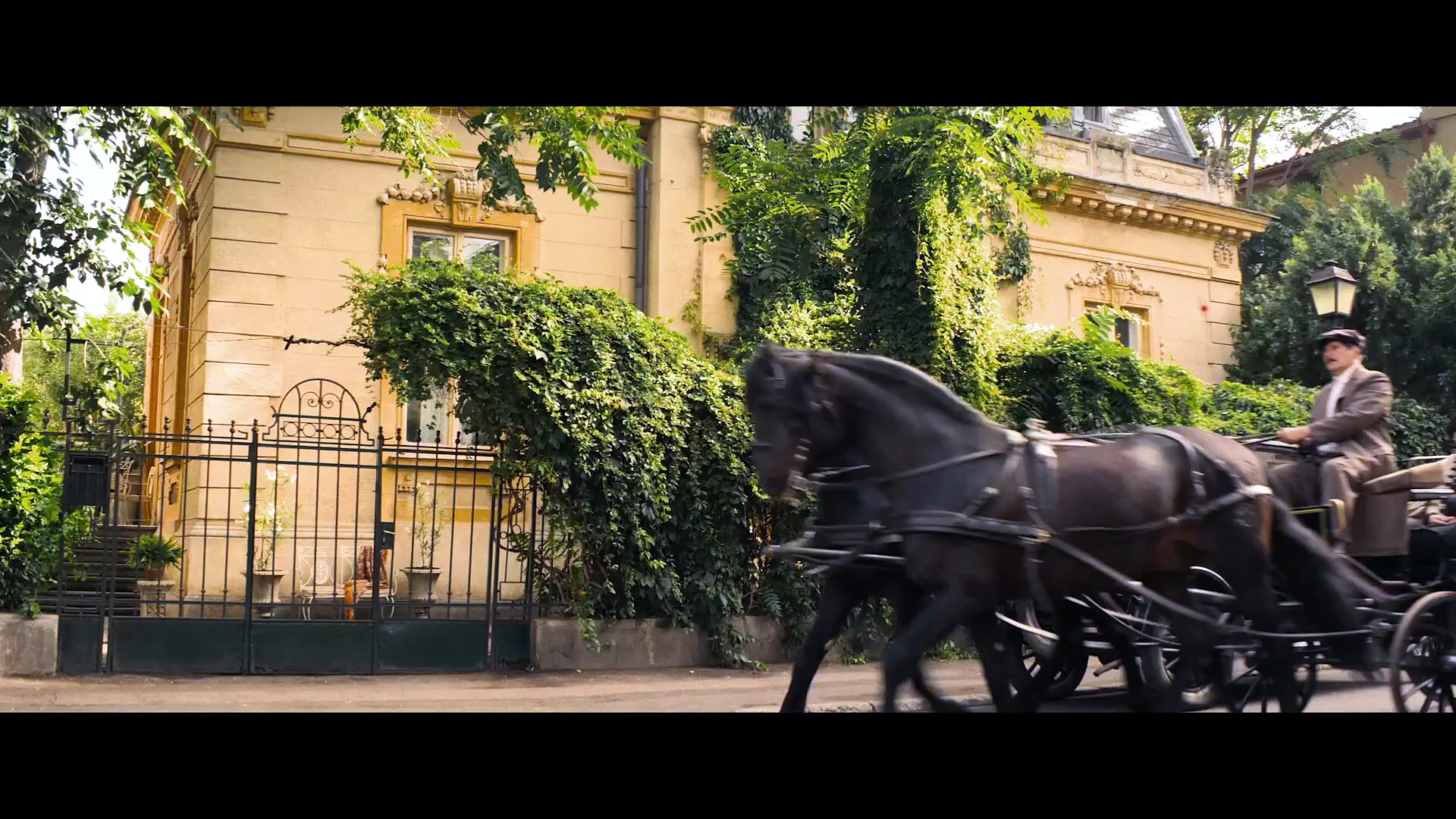 The Yellow Tie trailer (2026)
