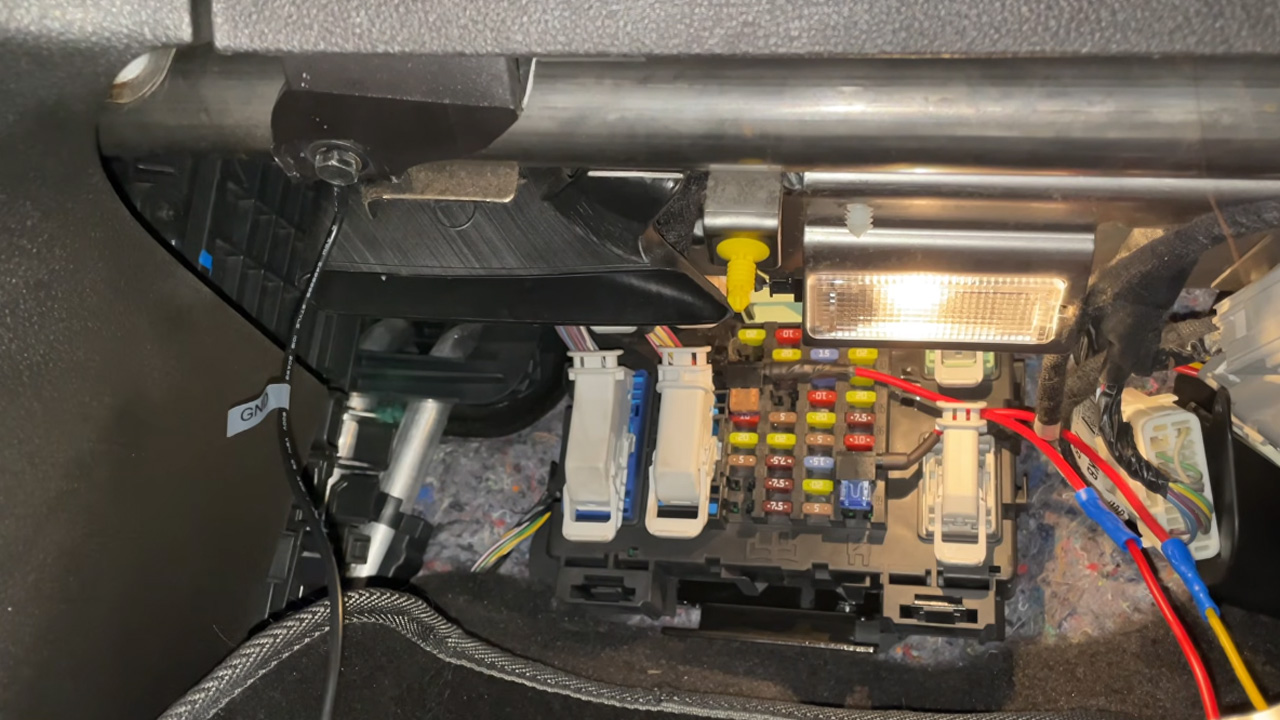 Unexpected challenges when installing car hardwire dashcam kits
