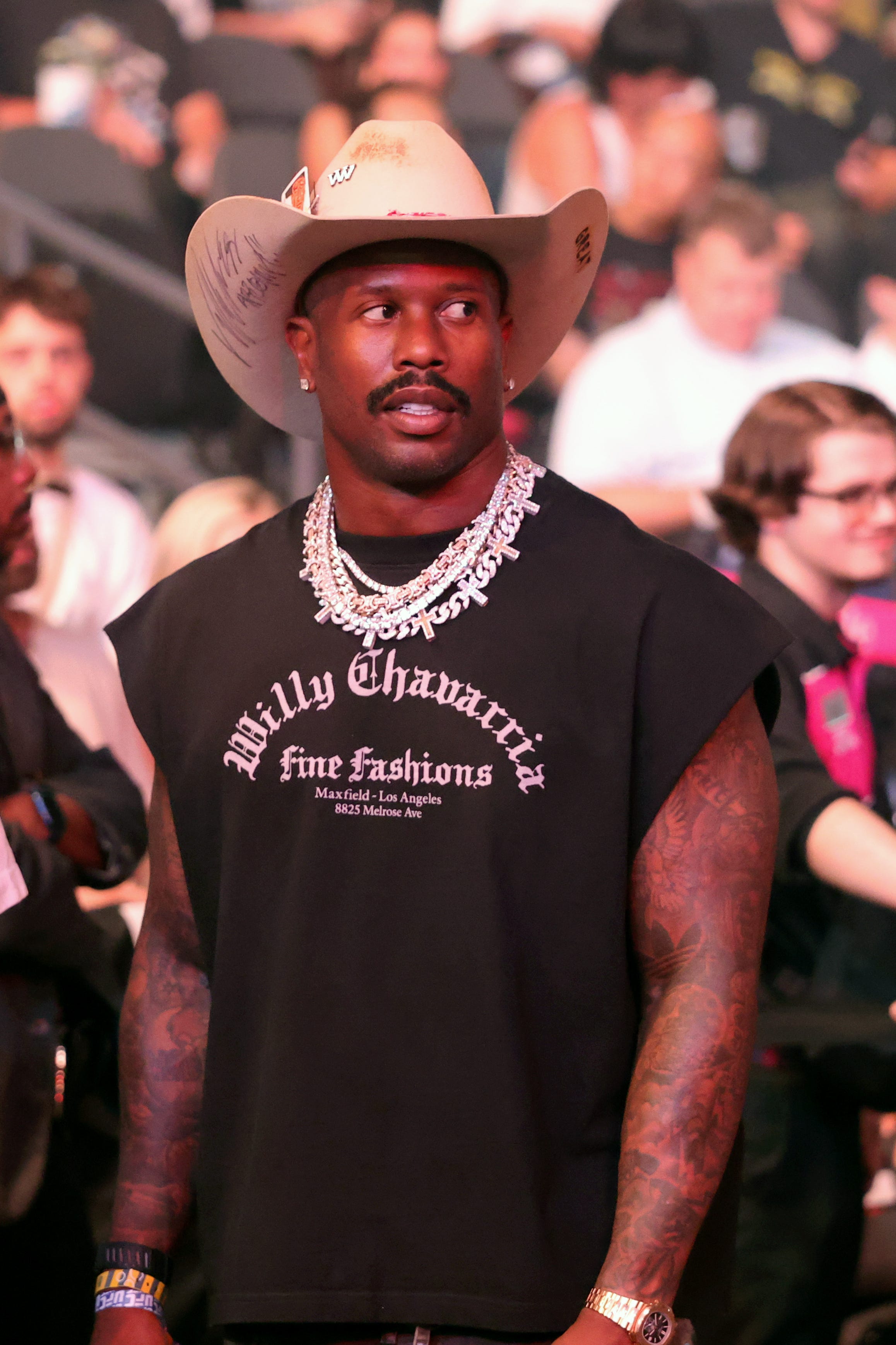 Report: Von Miller expected to sign with the Cowboys
