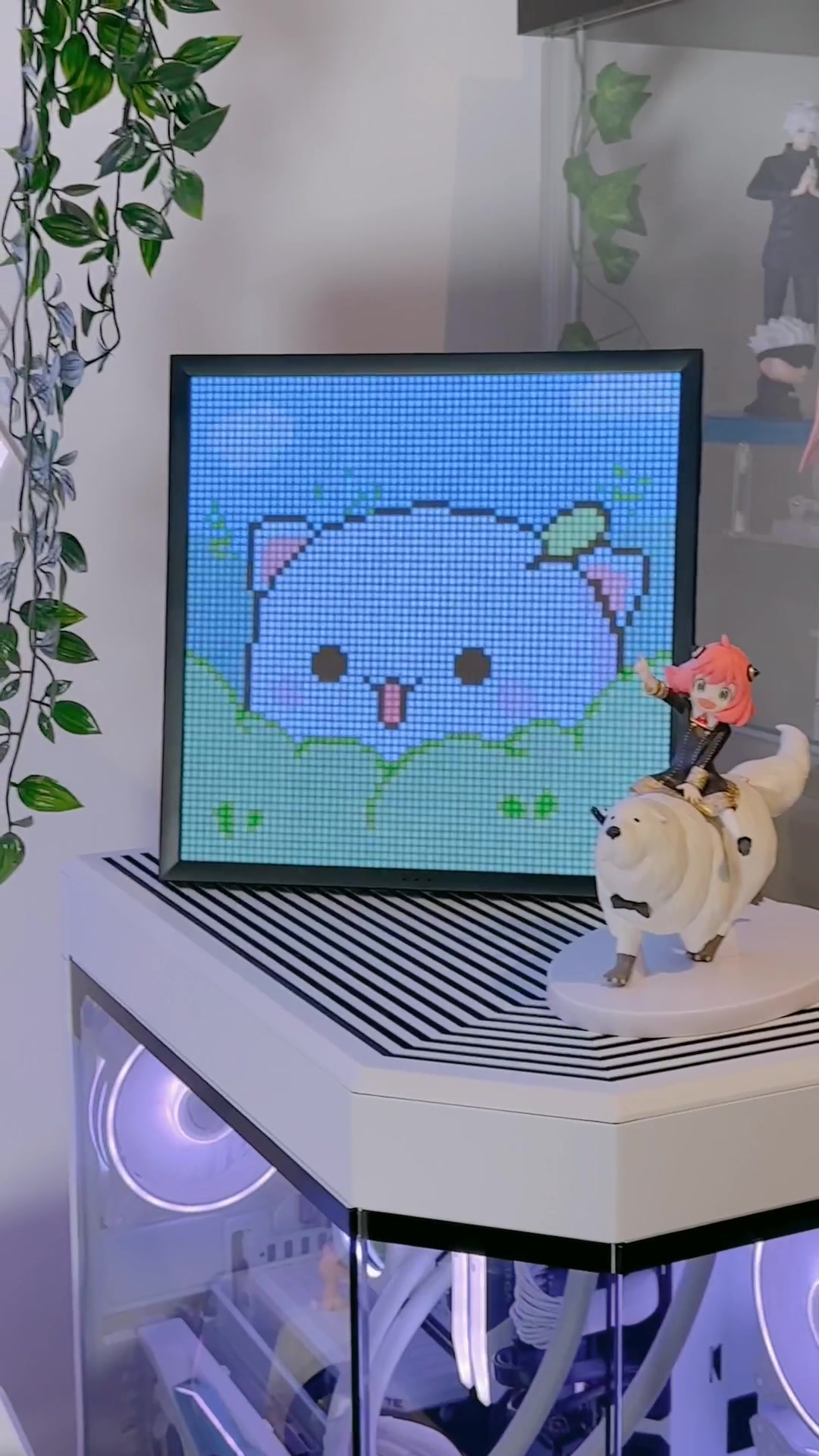 Turning a desk into pixel art