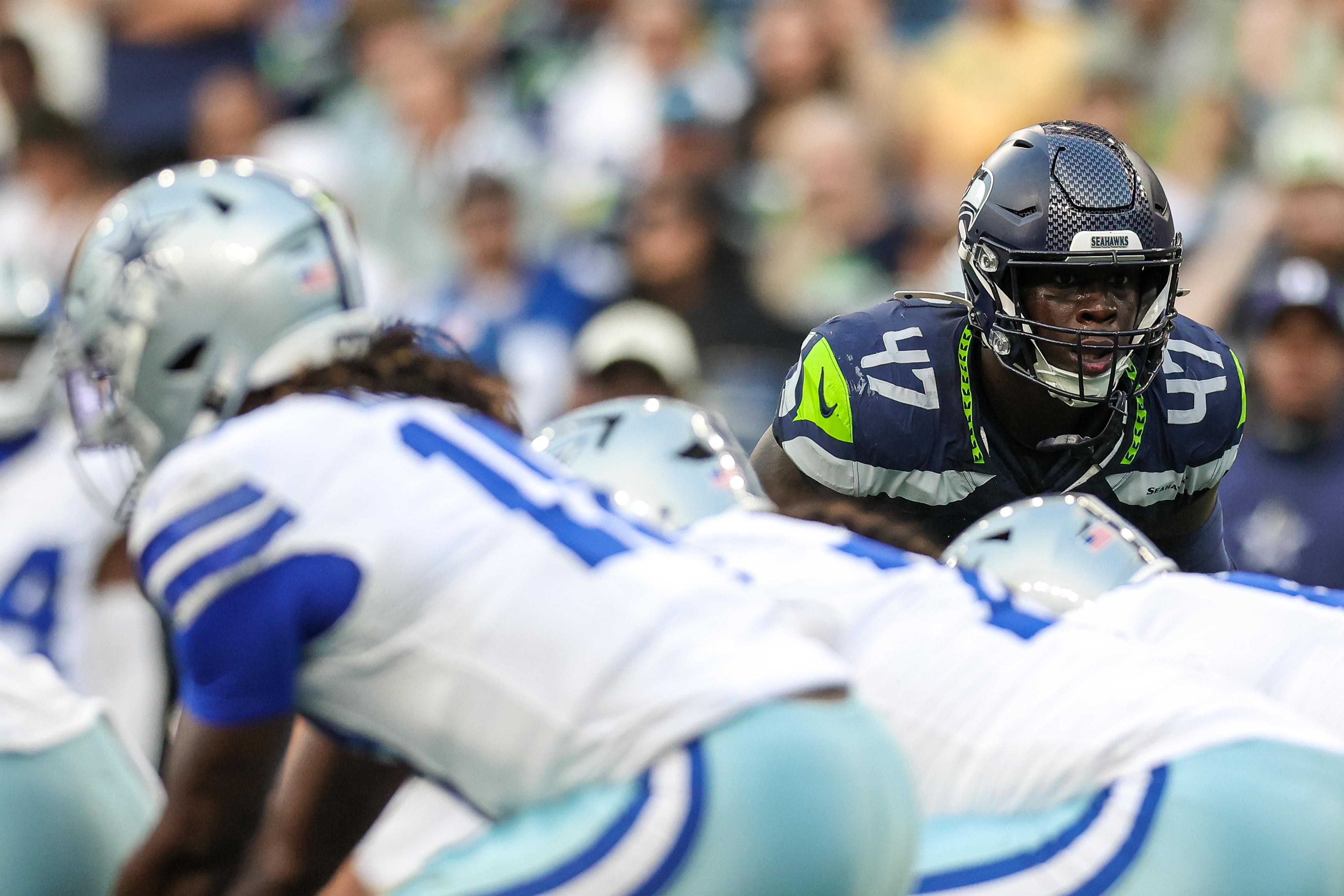 Trouble in the trenches halts Seahawks in preseason opener