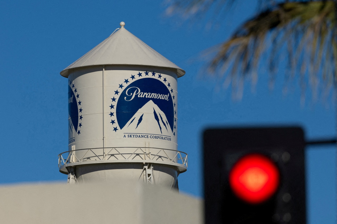 Paramount wants $1.88 billion bond from states, writers challenging Warner deal