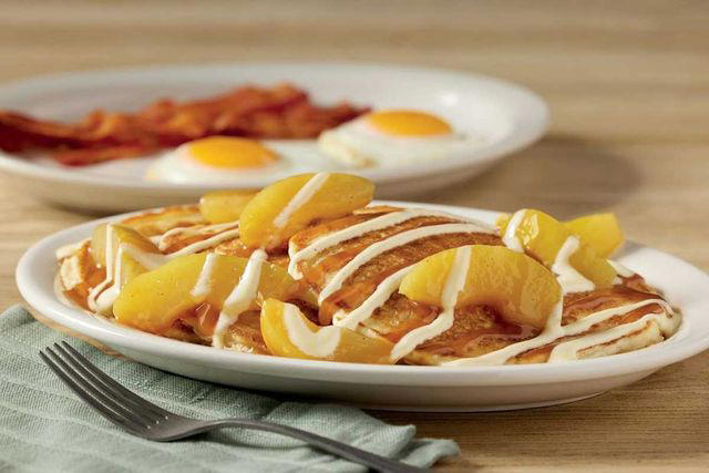 Cracker Barrel introduces crispy homestyle chicken meal deals starting ...