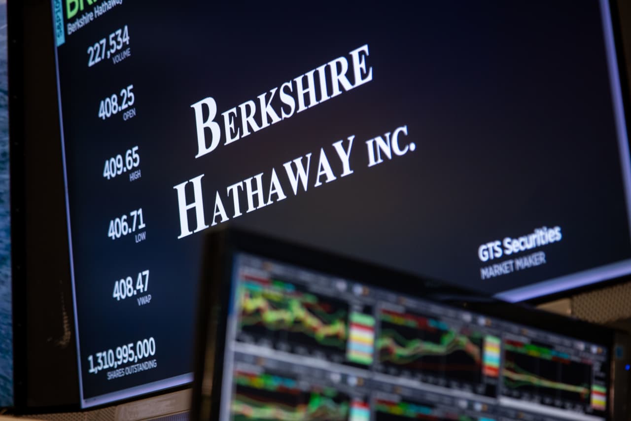 Warren Buffett is still making big bets at Berkshire