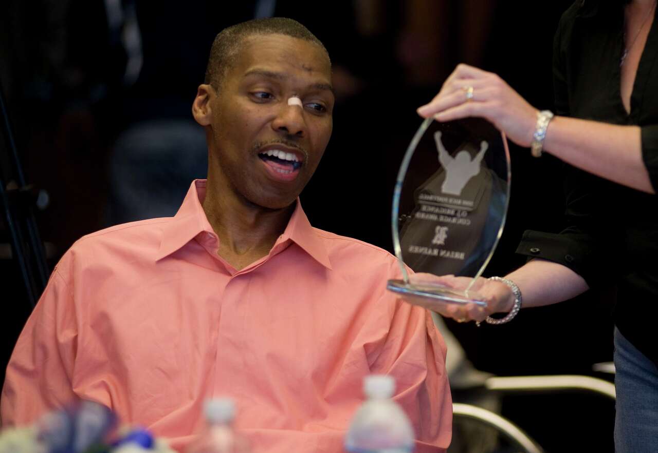 OJ Brigance, former Willowridge and Rice football star, dies at 57 after long ALS battle