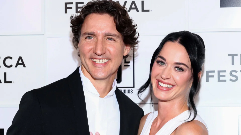Con trai cựu Thủ tướng Canada được Katy Perry nhảy múa ủng hộ