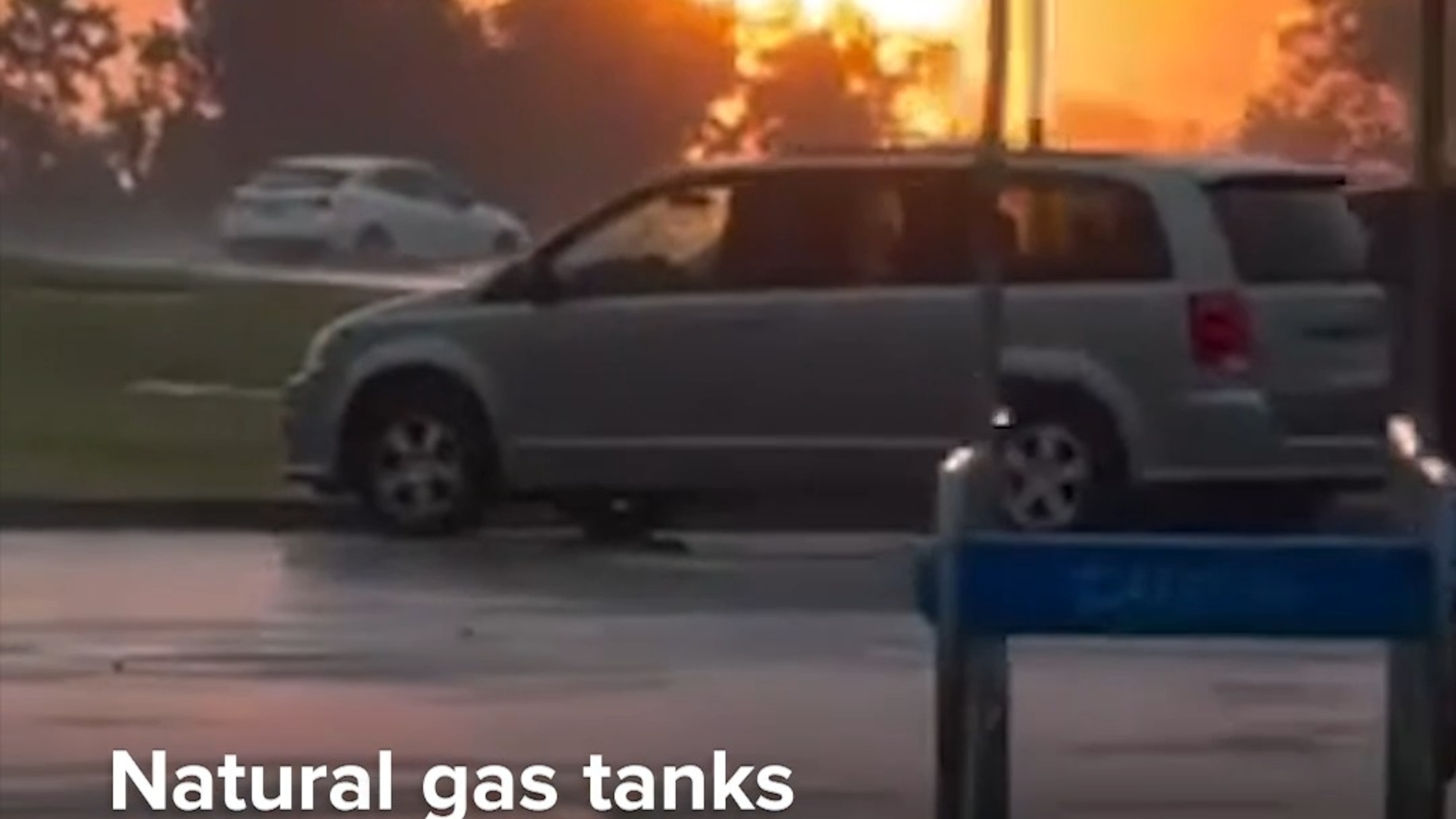Natural gas tanks explode in Oklahoma