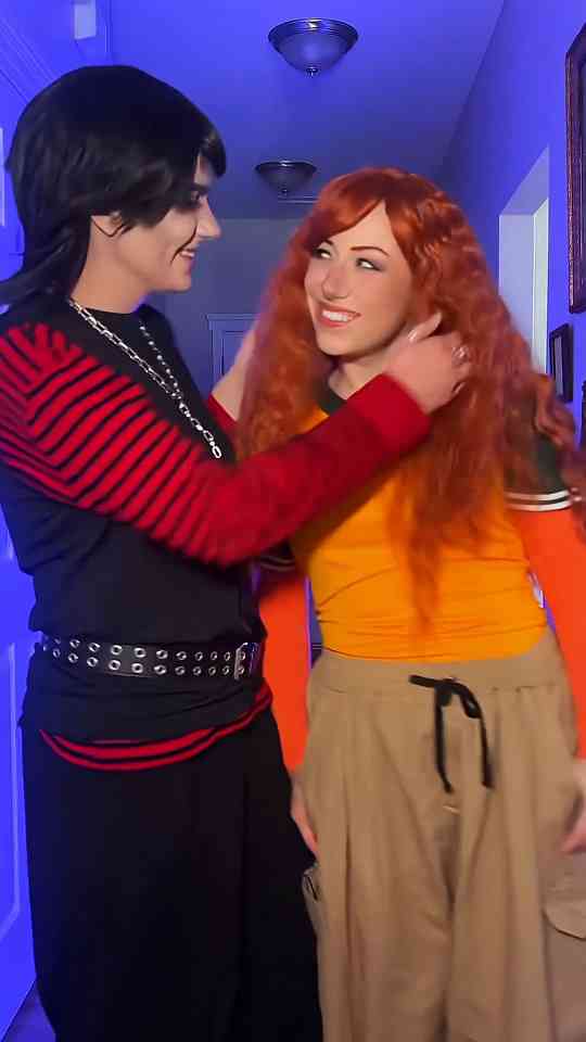 Mavis and Johnny Hotel Transylvania cosplay showcase