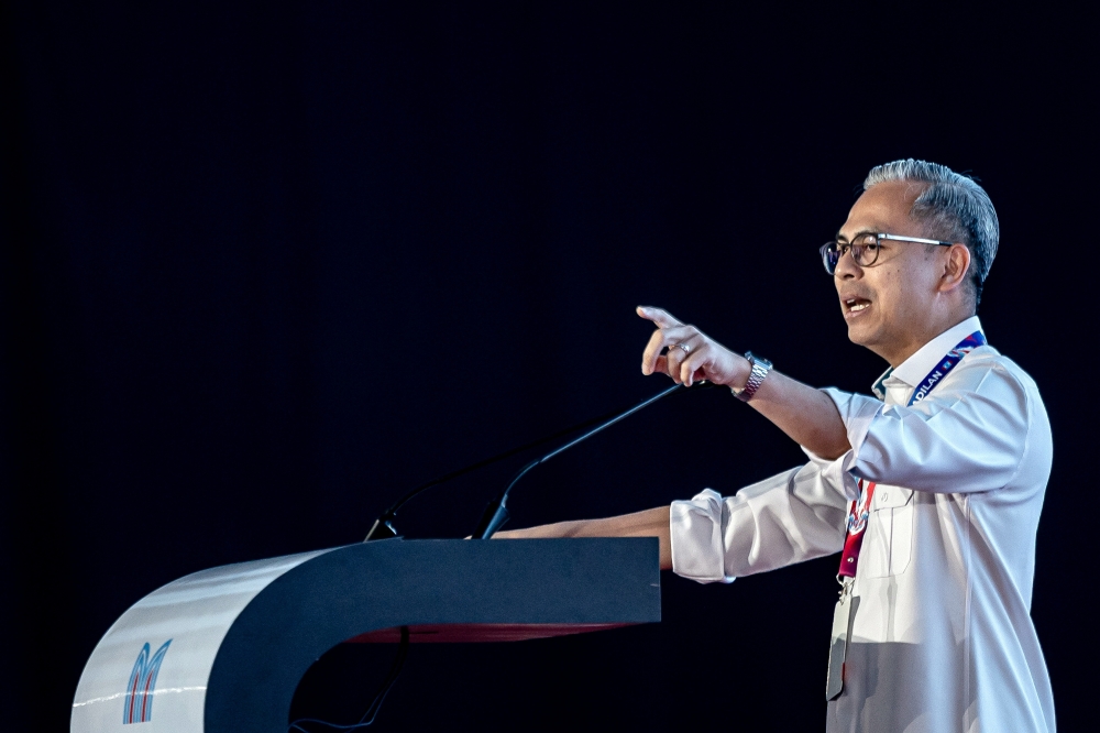 Fahmi: Facebook commits 'most sins' against Malaysians with online ...