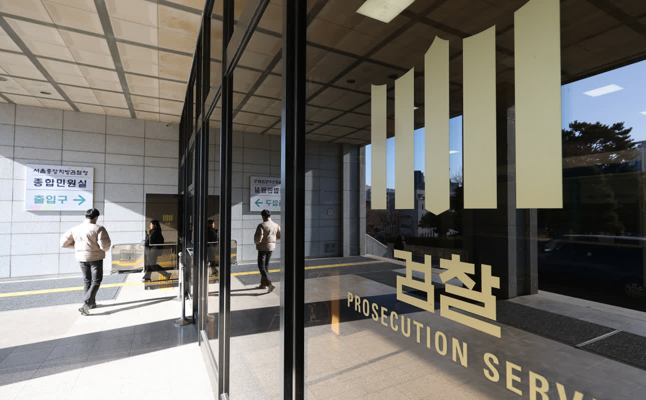 ‘강남 주차장 추락사’ 업체 대표이사, 중대재해법 위반 혐의 구속기소