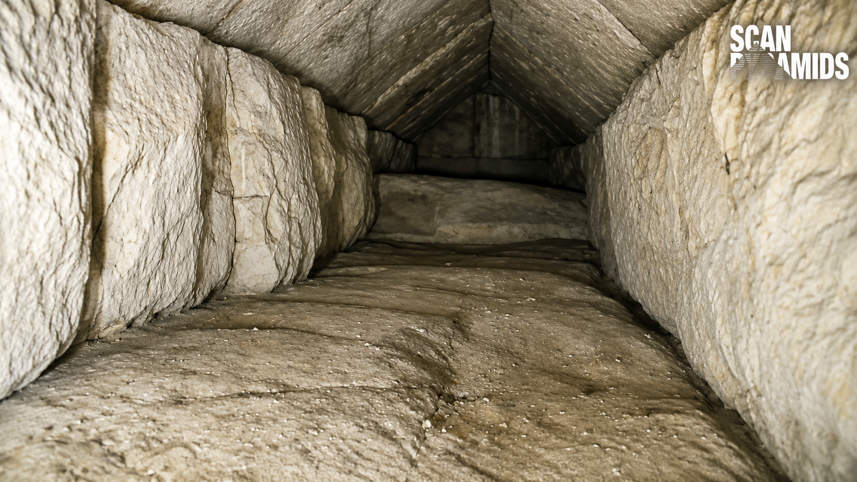 Scientists found a huge empty space inside the Great Pyramid - now a ...