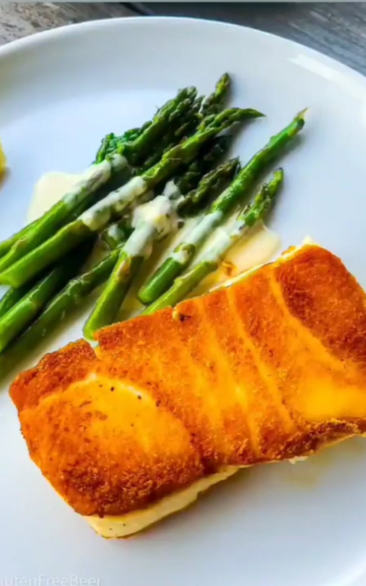 Pan-seared Chilean sea bass with 1-minute hollandaise
