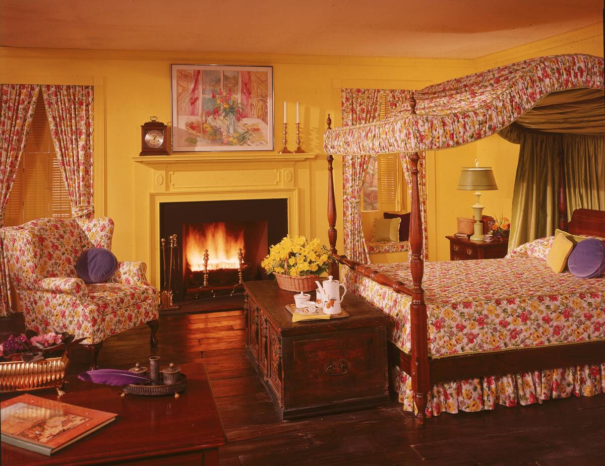 Interior design trends that defined 1980s homes