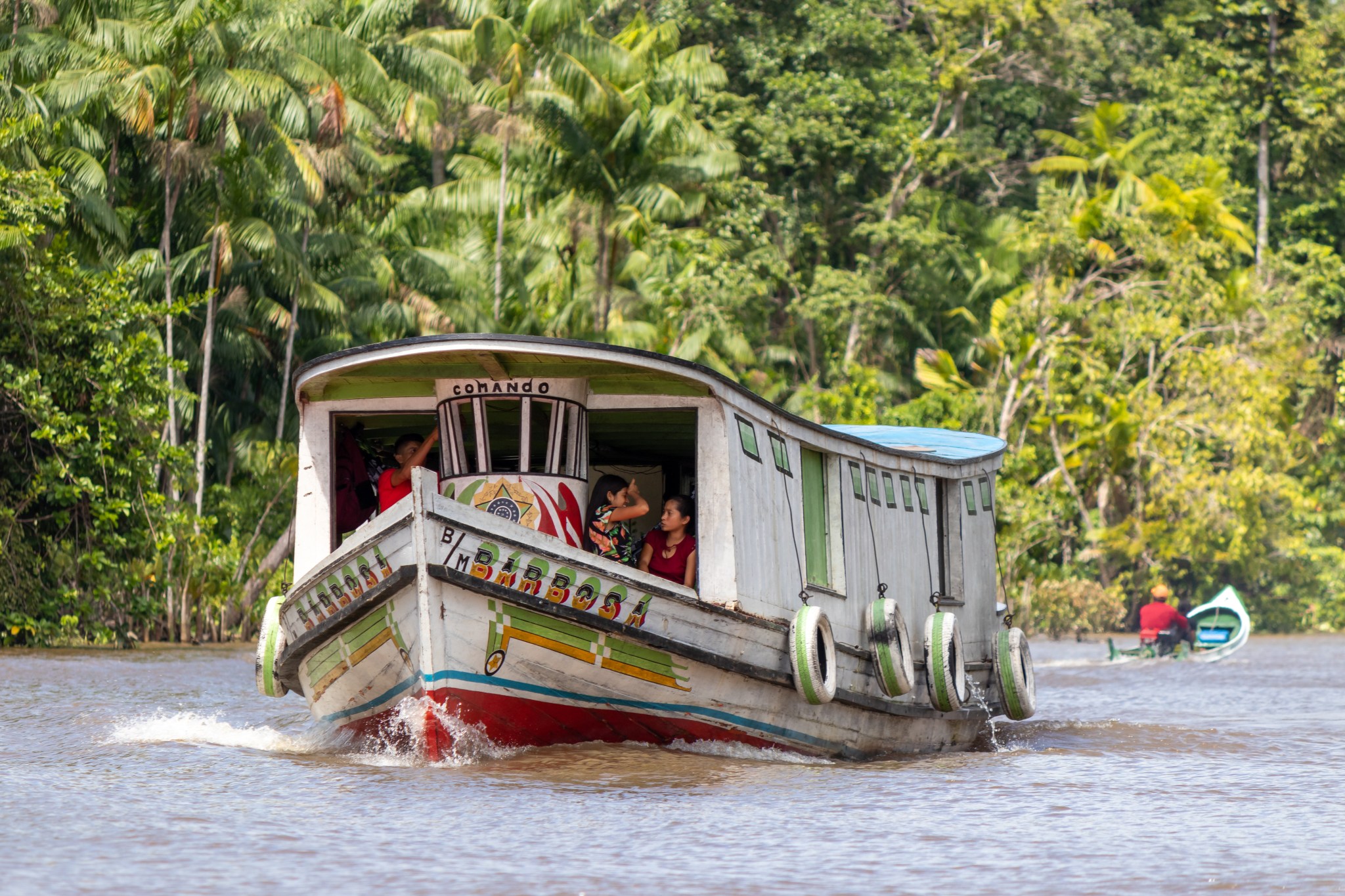 Woman's Amazon rainforest boat trip takes terrifying turn in seconds