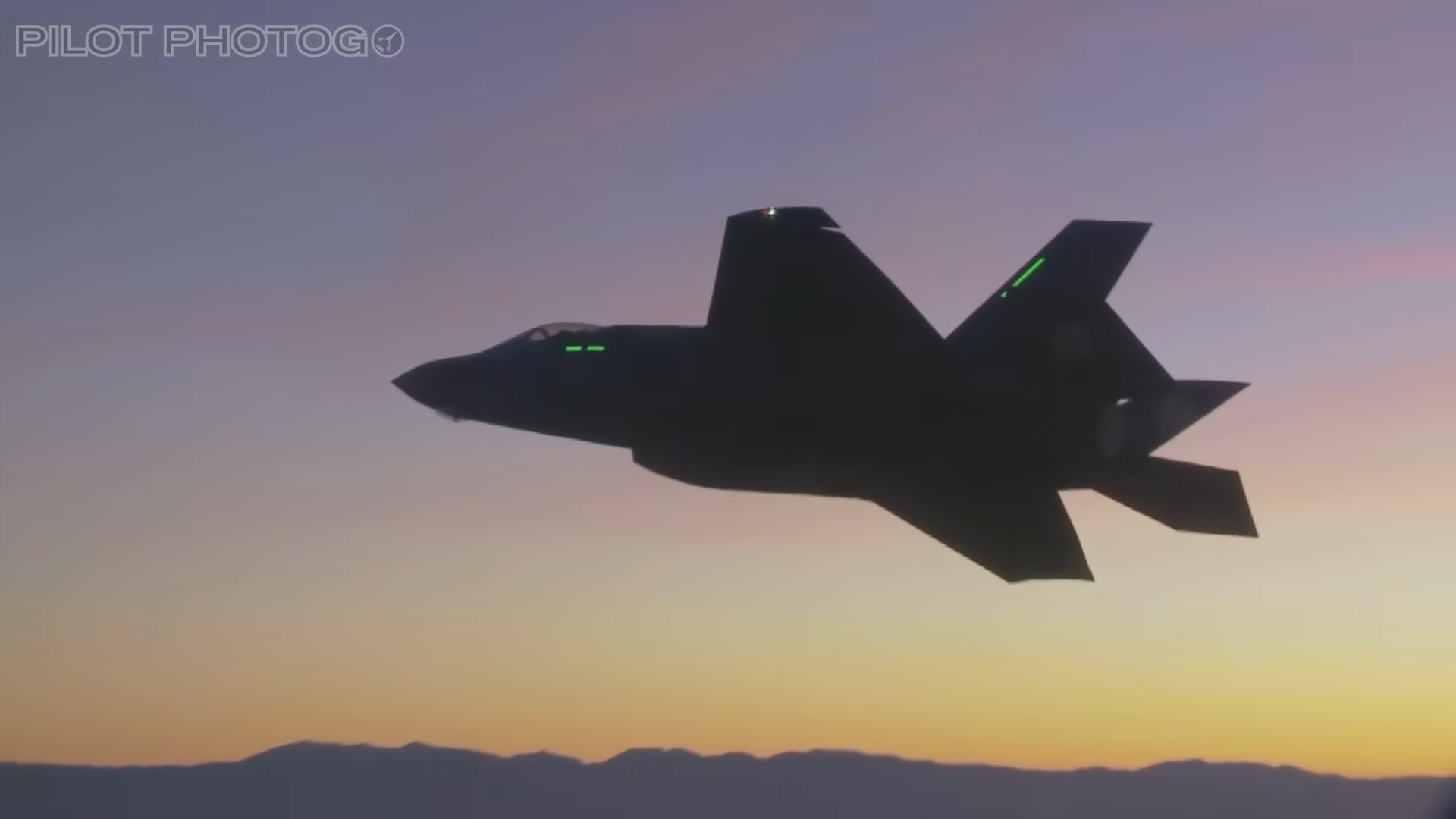 Watch the F-35 Lightning track Iran’s missiles - “Pure modern warfare”