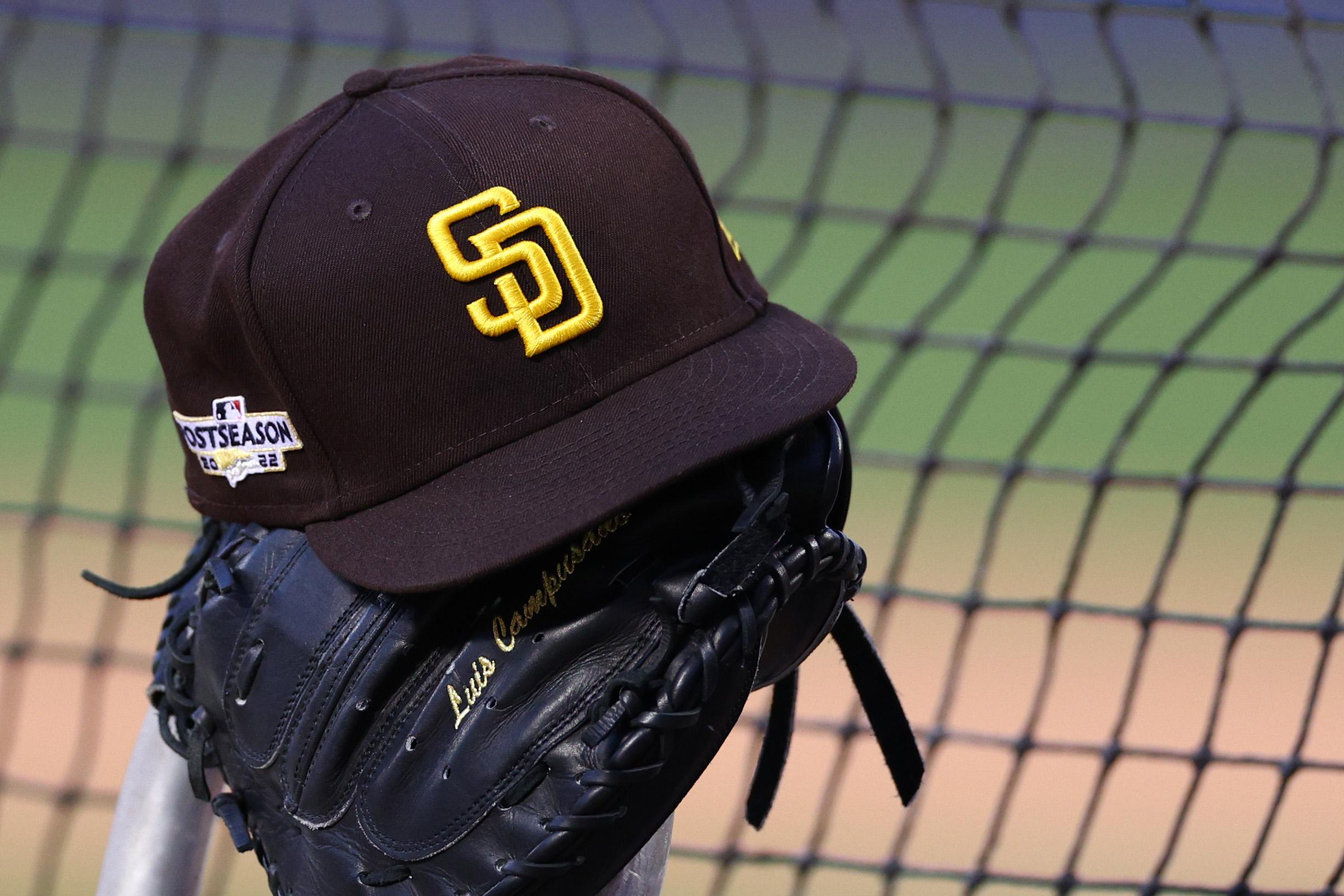 Padres Minor League Coach Oswaldo Pirela Detained by ICE at El Paso Airport