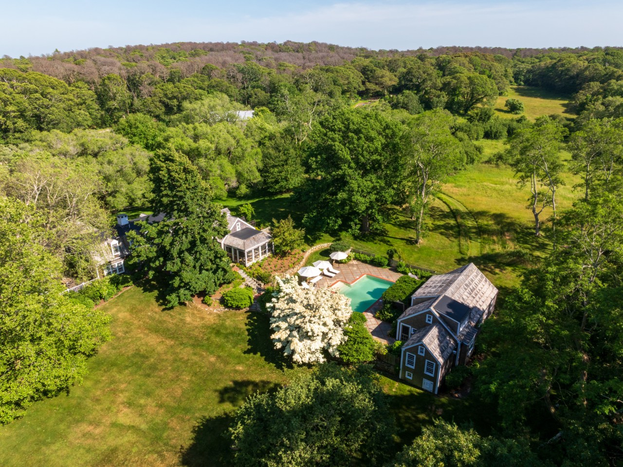 'Arthur' creator Marc Brown sells Martha's Vineyard home for $6.4 million