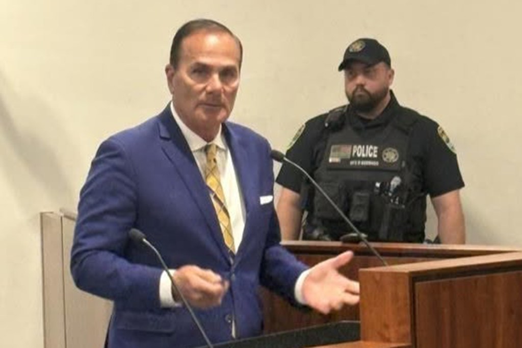 Ex-Florida state rep charged with kidnapping, molesting young boy – years after ex-wife accused him of child abuse