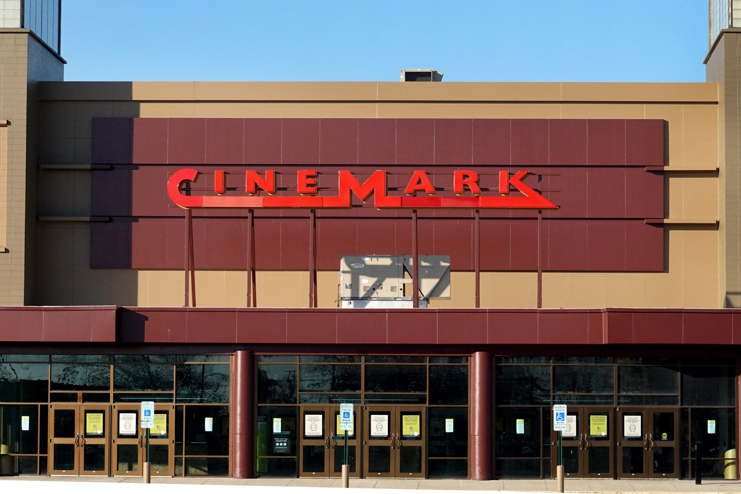 Cinemark endorses Paramount-Warner merger with call for 'healthy ...