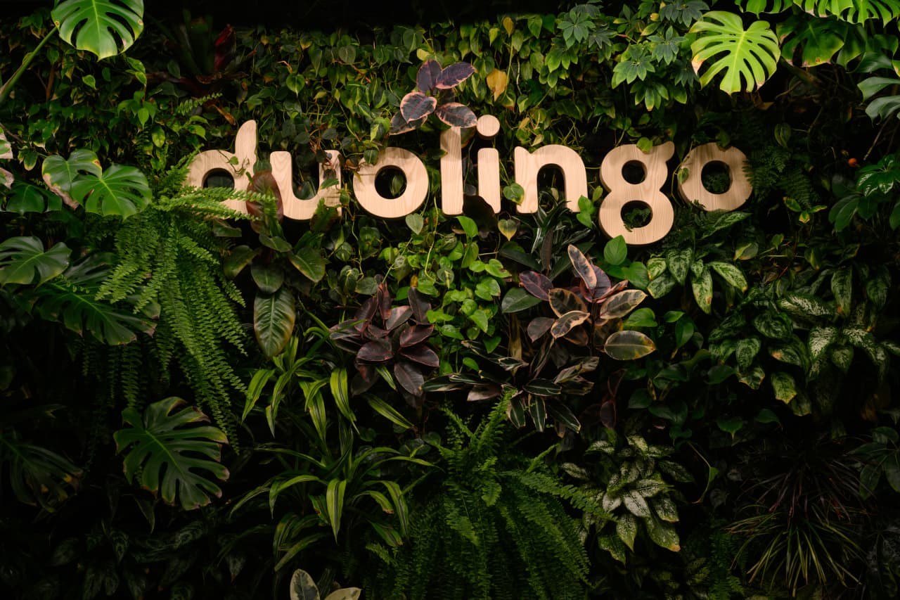 Duolingo nears a ‘turning point' and it's why this analyst upgraded the stock to buy
