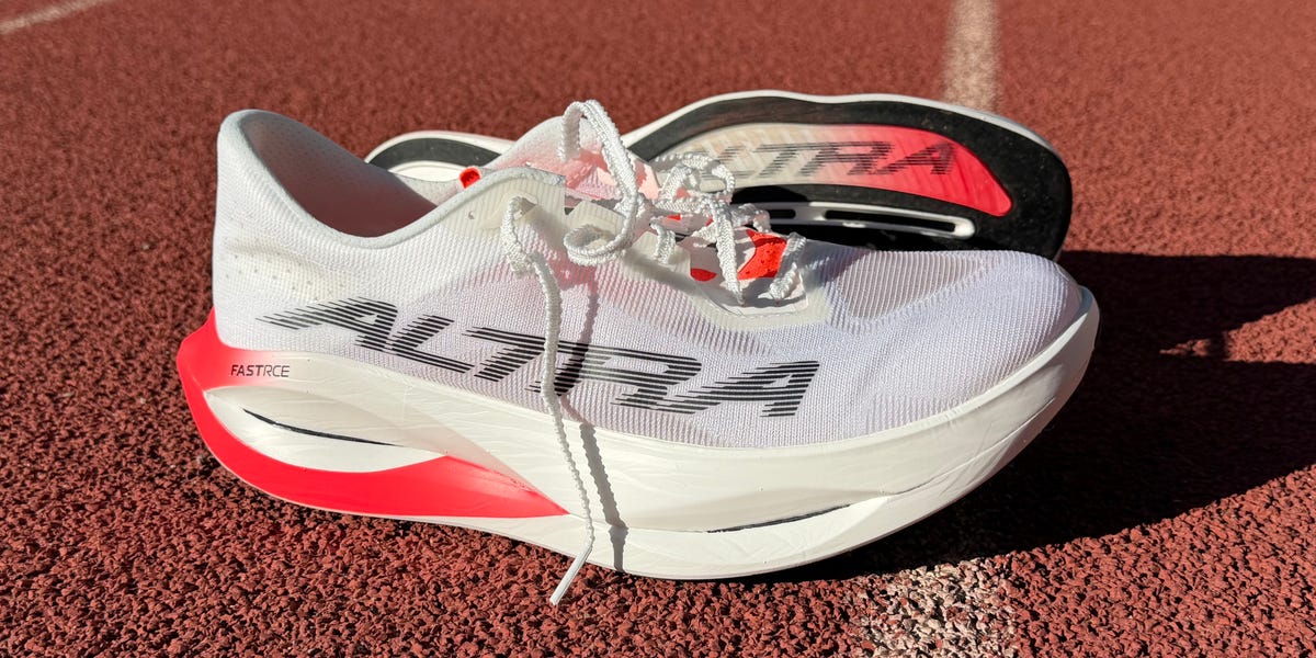 Altra’s Vanish Carbon 3 finally looks like a true super shoe—without ...